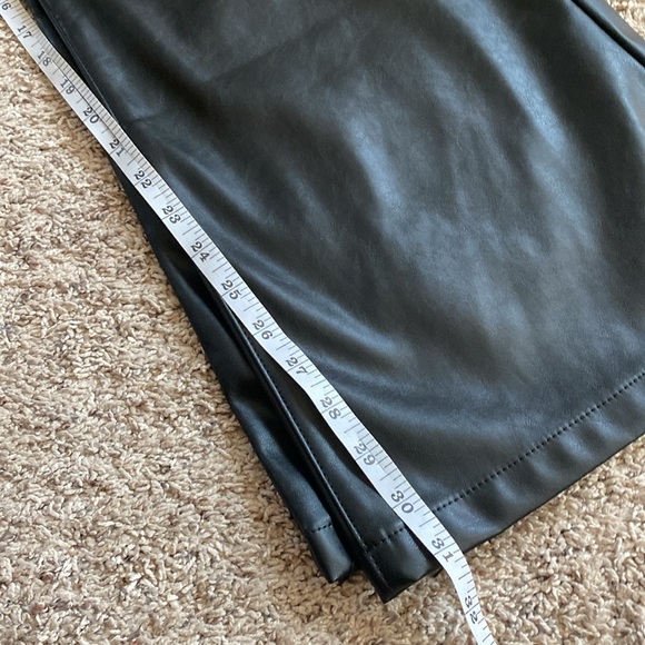 GAP High Rise Vegan Leather 70’s flare pants size 16 - Picture 10 of 10